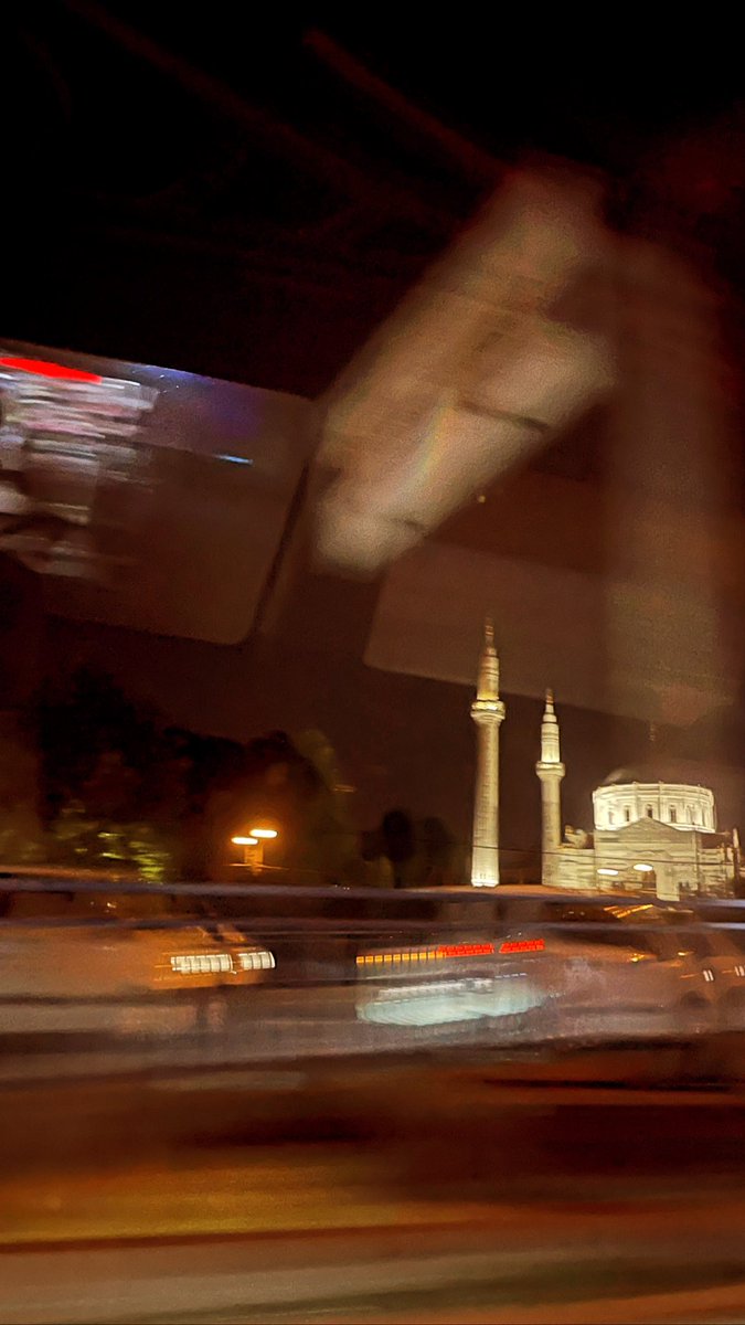 art_blue_ash's tweet photo. Istanbul 
#İstanbul #Travel #travelphotography https://t.co/NTH6IGYgYO