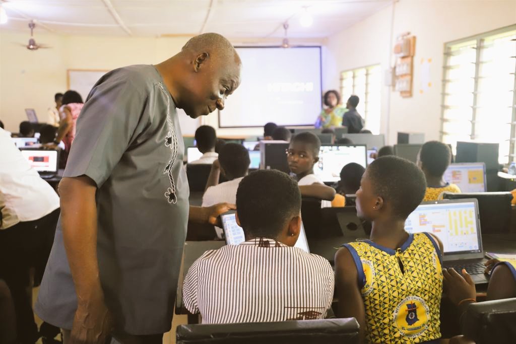 johnawuni's tweet photo. Join the Ministry of Communications and Digitalisation as Minister Mentors 1000 girls trained in ICT in the Ahafo region, 30th (Mentorship) 31st May (Climax) at Acherensua SHS in the Asutifi South District. #Accessingictsafely @UrsulaOw @mocghana @GIFECGhana @GhanaMet https://t.co/iSvLTmH8a6