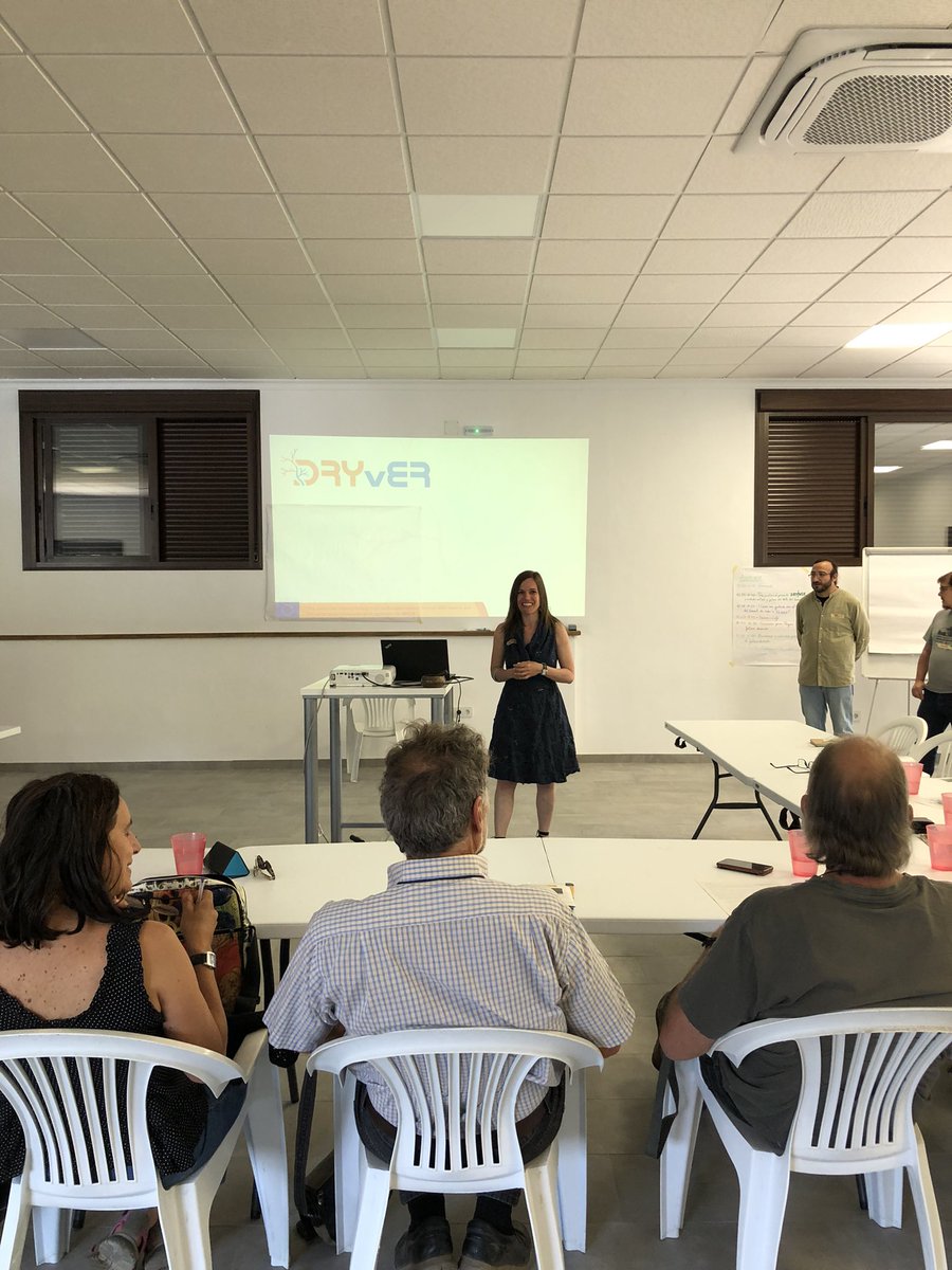 #StakeholderInvolvement and #cocreation are important tools, when adapting to drying rivers. 

The @DRYvER_H2020 Genal River workshop dedicates to identify future #perceptions, #pathways, #barriers and the dreams and whishes from the local #stakeholders for the valley  💡🌱