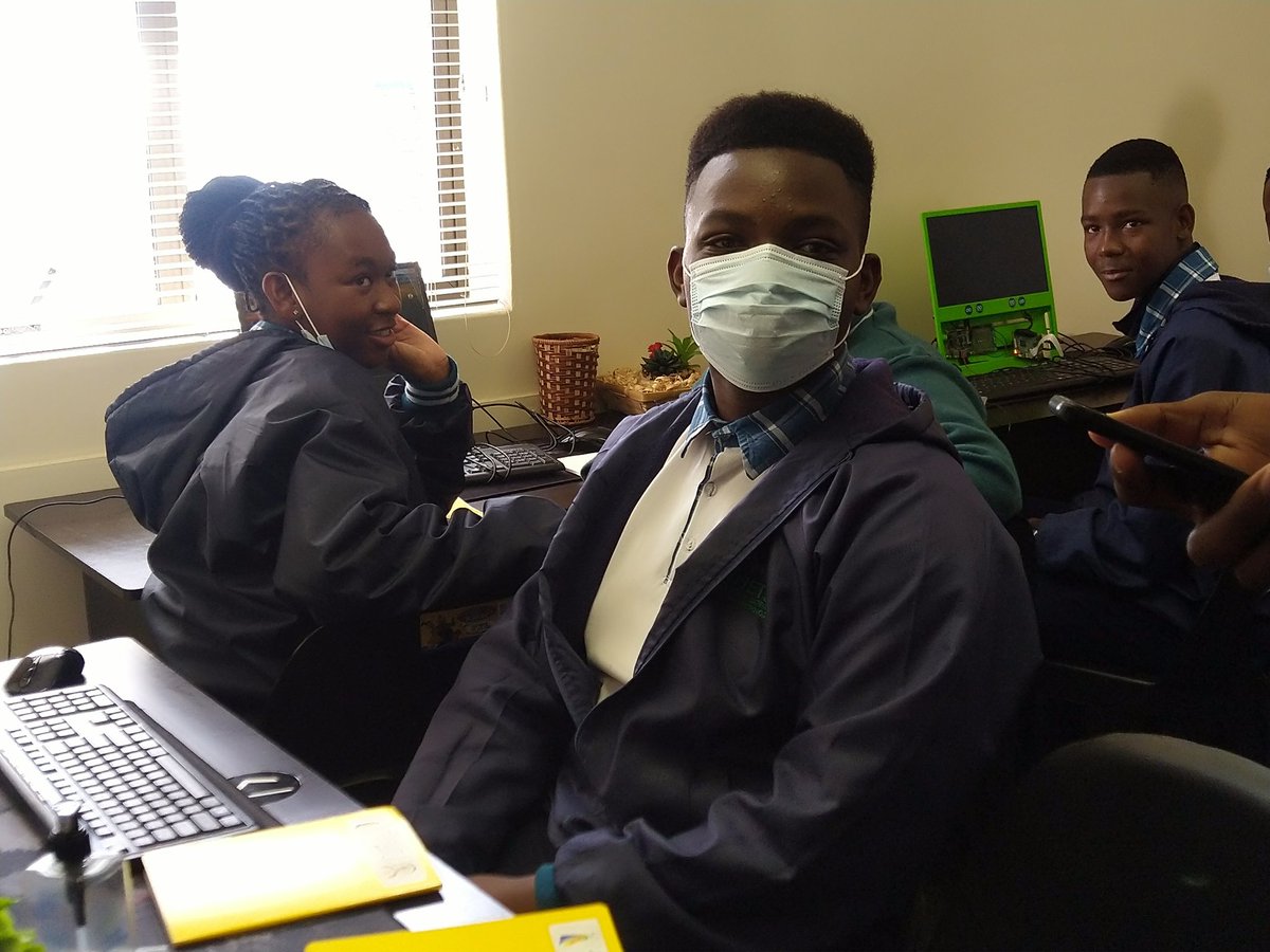 TiyaniTee's tweet photo. We are hosting learners from Giyani today with partners, ICRD Group and Mapitsi Foundation. It's a mixture of STEM and entrepreneurship.
#YoungGeeks #STEM https://t.co/Ww0Tyab3Cf
