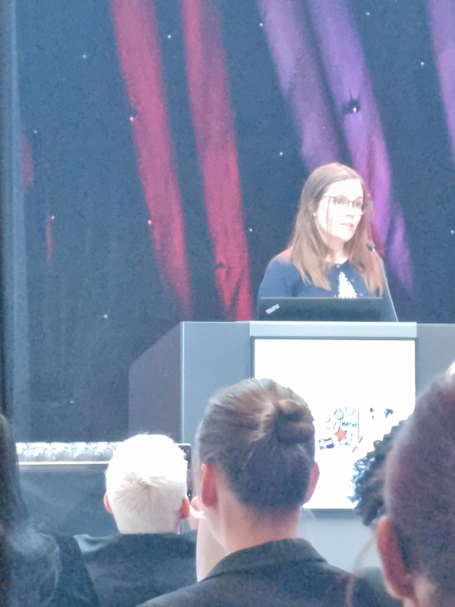 Being welcomed by Katrín Jakobsdóttir the prime Minister of Iceland <a href="/BPW_Germany/">BPW Germany</a> <a href="/BPW_Europe/">BPW Europe</a> #bpwEuropeConference2022