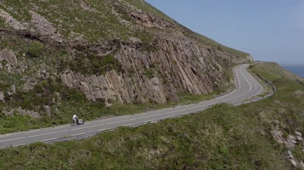 The last leg of #Saolta PM Nick's journey on the #SDGRoadshow2022 through Kerry: youtu.be/rlbvXBCLpCk

Some of the most difficult roads he cycled- those views though!😍

The SDG Roadshow will take place finishes today & is supported by @EirGrid @Irish_Aid & @Coalition2030IR