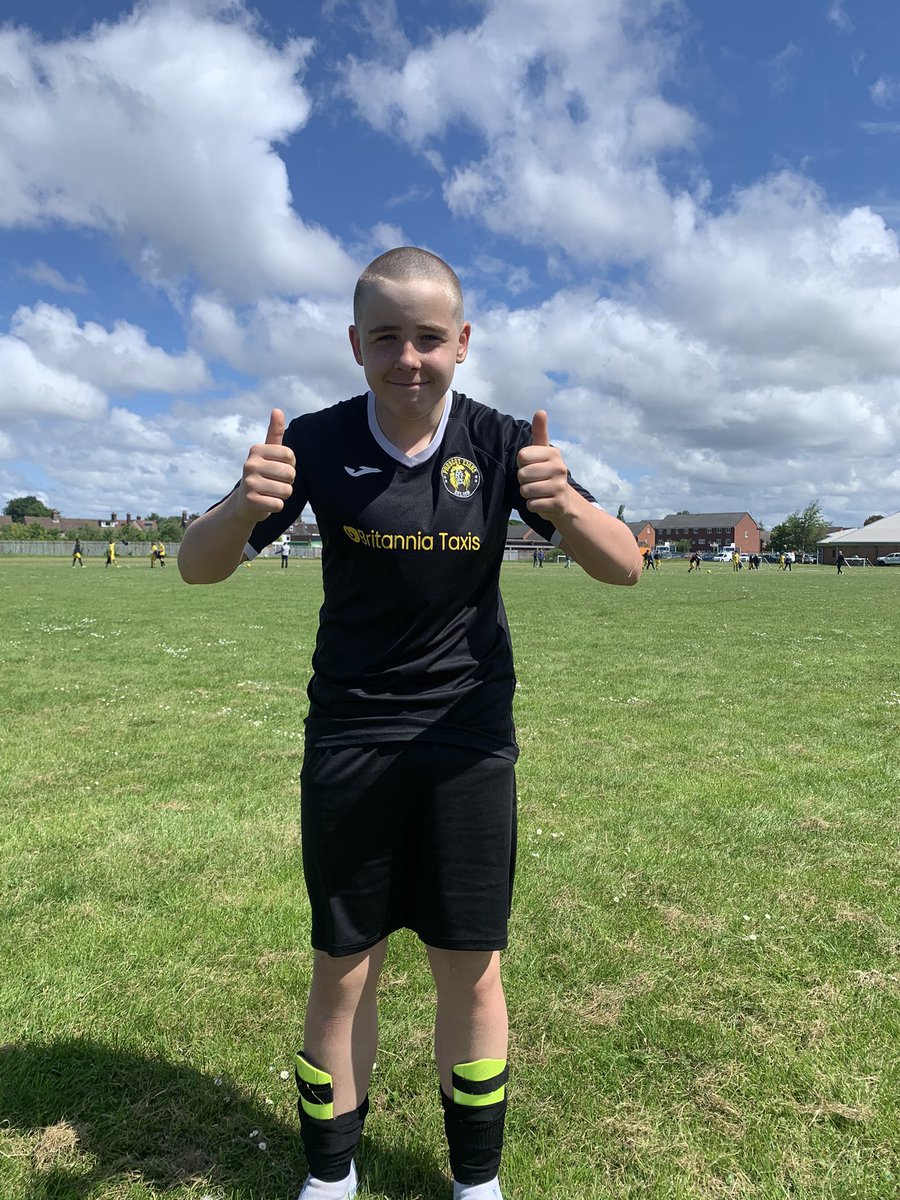 MOTM today for a solid performance throughout goes to Dom… Consistent in his position all game and brought good energy, keep it up mate 👍🦁 <a href="/BritanniaTaxis_/">Britannia Taxis</a>
