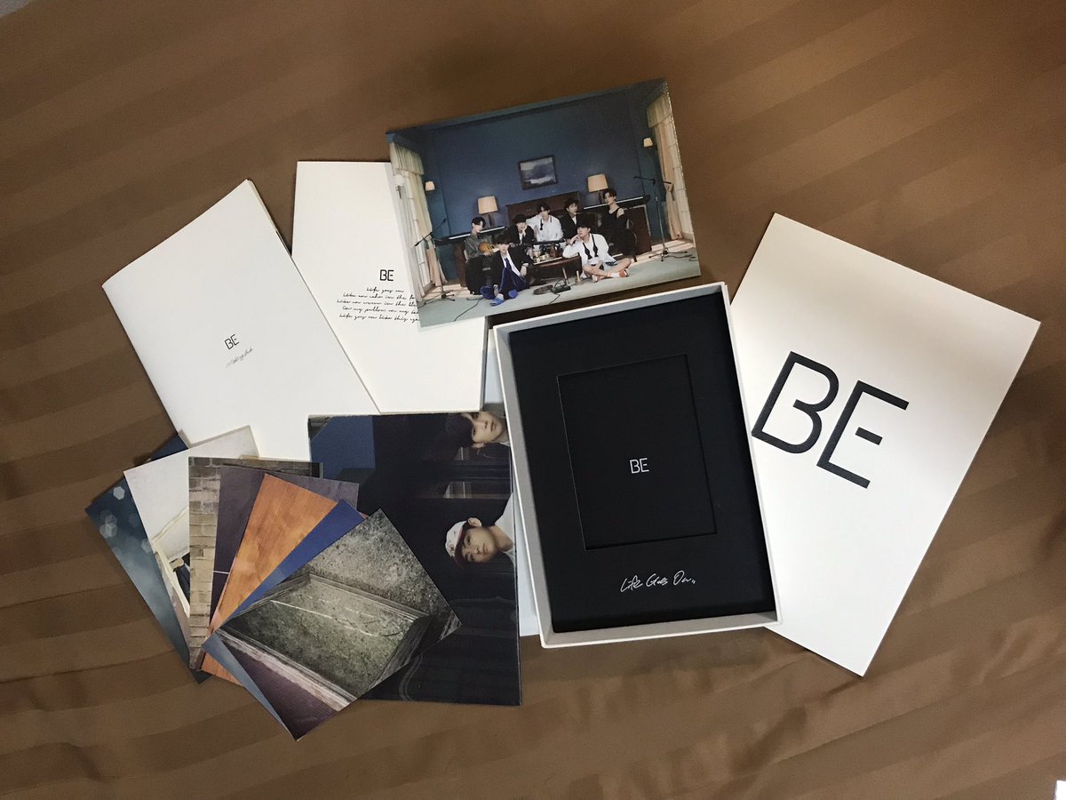 พร้อมส่ง ‼️ ส่งรอบวันจันทร์งับ

— อัลบั้ม BE Deluxe Edition 
ได้ทุกอย่างในรูปเลยค่ะ

( ไม่มีตำหนิ ) 

• มีของแถมจากweverseให้

💌 550 ฿ ค่าส่ง40/50

สนใจ/ขอดูเพิ่มเติม/ขอดูเพื่อความมั่นใจ DM ได้เลยค่ะ เค้ายินดีตอบมากๆ >< 

#ตลาดนัดบังทัน #ตลาดรถไฟบังทัน #ปล่อยของสะสมบังทัน