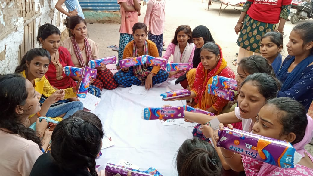 Priyaku97665897's tweet photo. #MenstrualHygieneDay2022
#righttoperiods https://t.co/AAdiD6pk7x
