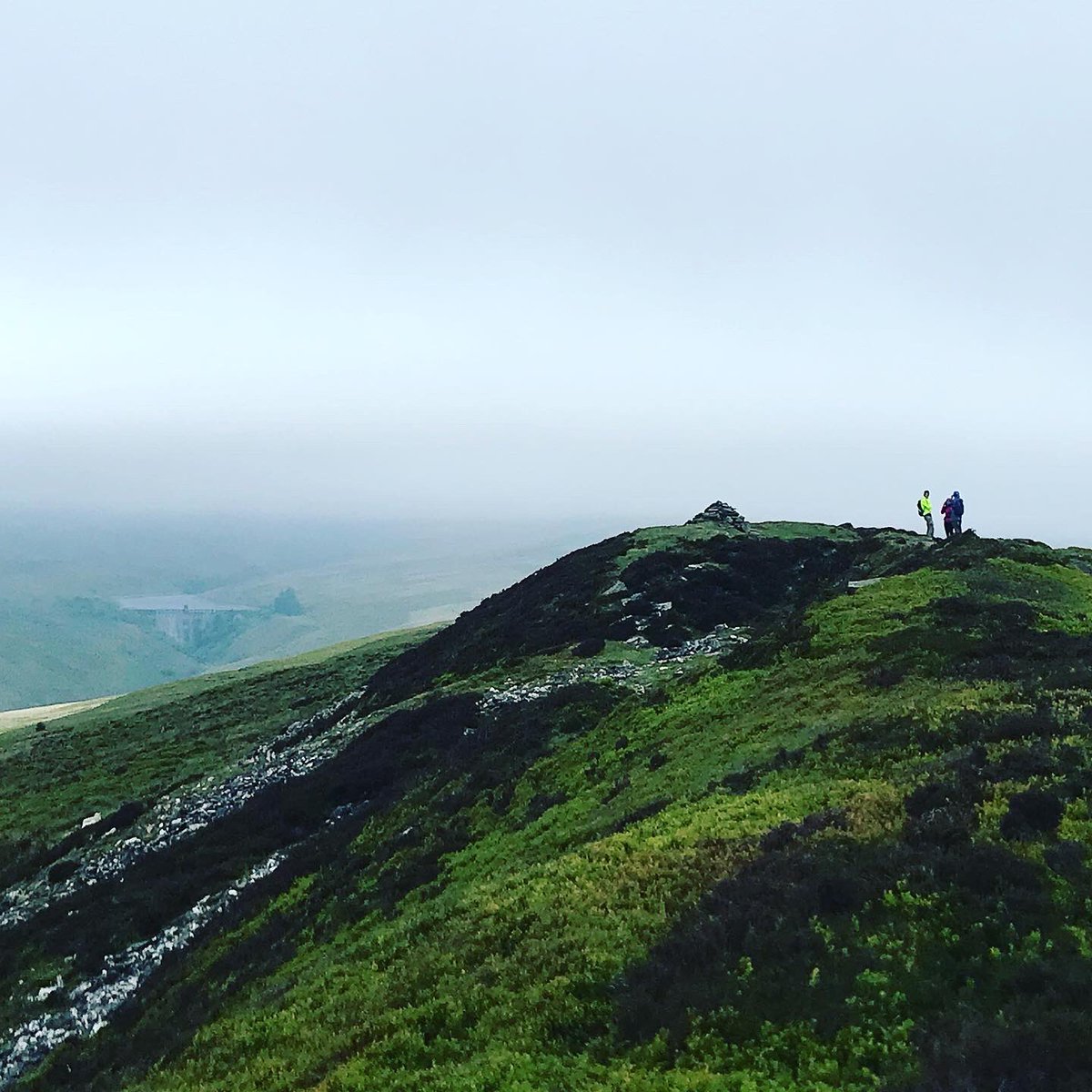 40Summits's tweet photo. Day one in Wales, again exploring the Black Mountains. Today we summited Chwarel y Fan (679m), Rhos Dirion (712m) and Twmpa (690m). Weather was windy, wet, and cloudy. Summit photos to follow! #mountains #hiking #summits  #wales #blackmountains #chwarelyfan #rhosdirion #twmpa https://t.co/UeDdMPOa8R