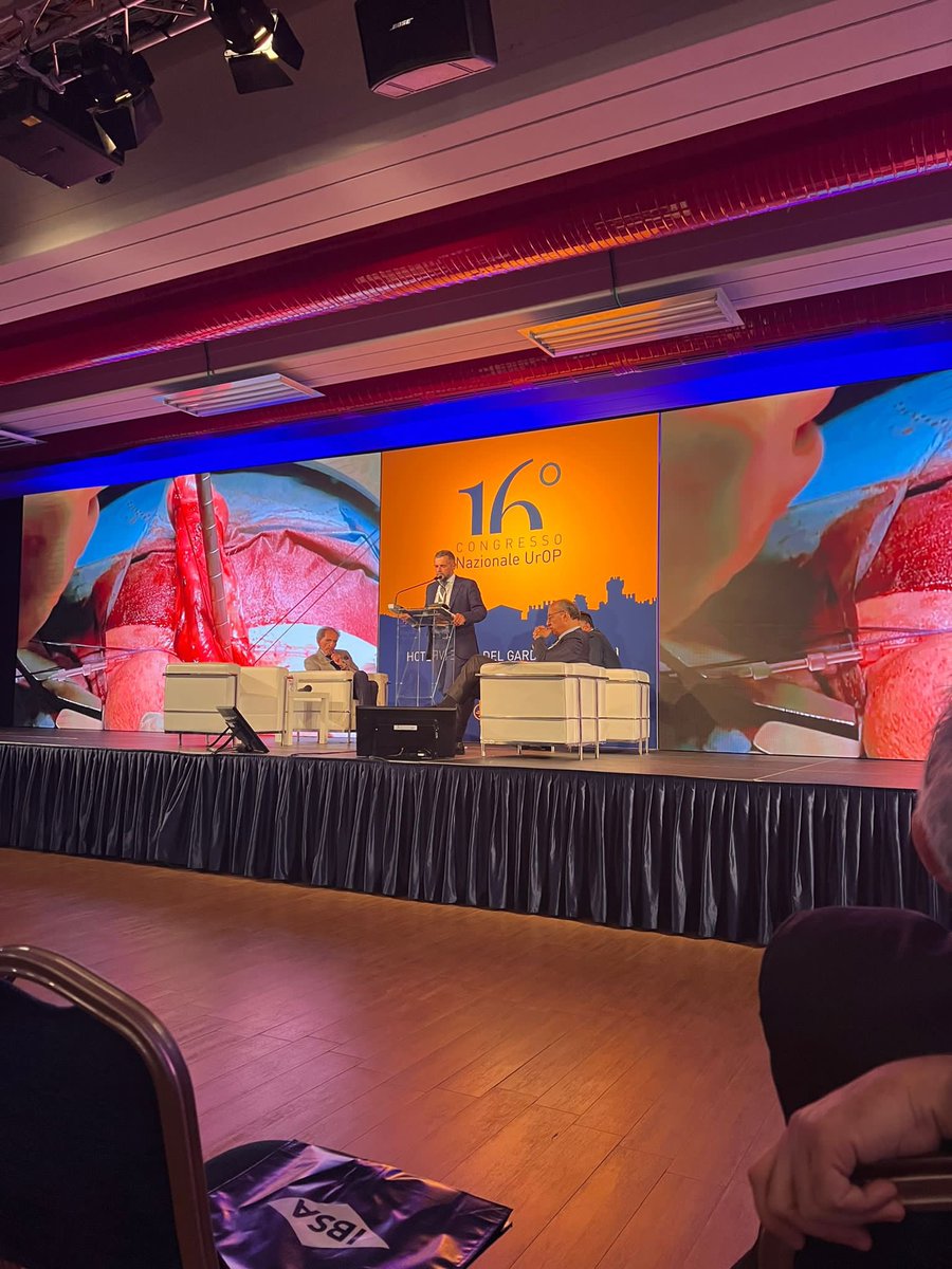 16th UrOP national Congress: dr. dente speech on penile curvature surgery #UroSoMe #urology #robotics #andrology