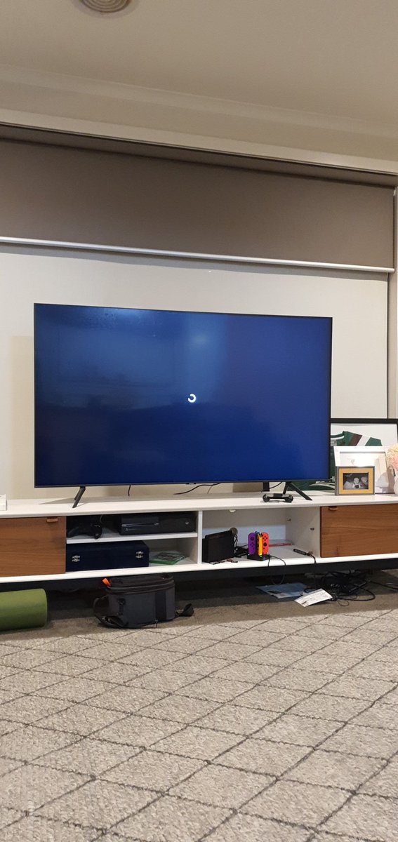mrb285's tweet photo. Classic @ParamountPlusAU just screwing us one last time on the night of the @aleaguemen grand final... Useless... https://t.co/TQtwGZgLP8