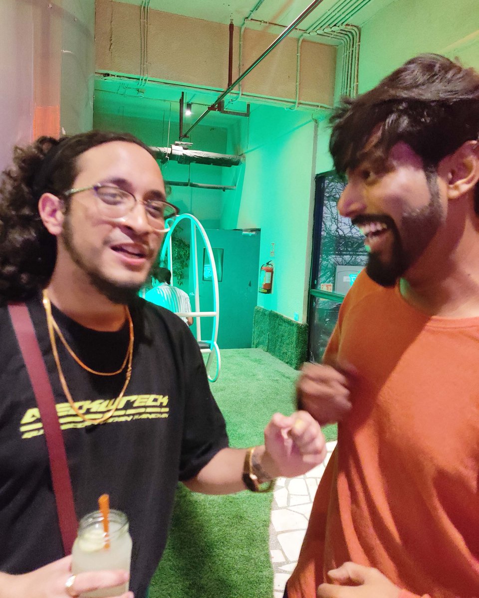 vedikmusic's tweet photo. Shared the stage with the goat DJ Calm @TheyCallMeCalm at NeckWreck Delhi 2022 during the NAYAAB season. Truly blessed night. ❤️ https://t.co/Zm1aoV5QZA