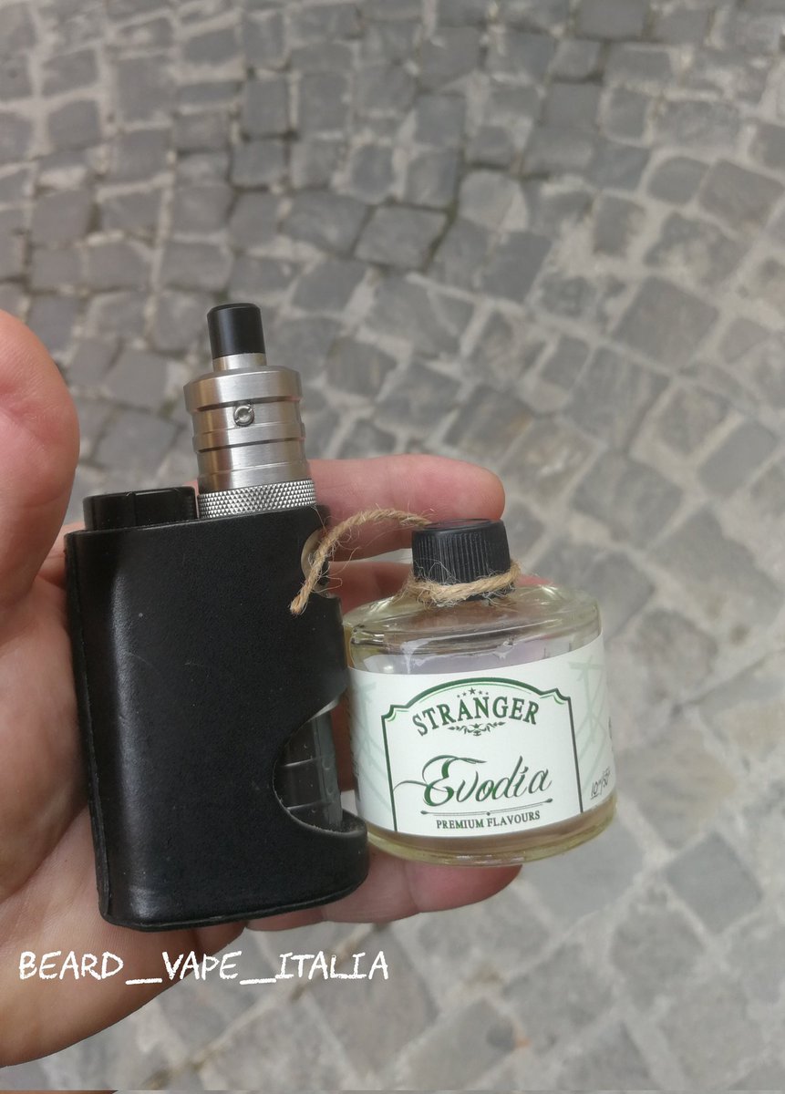 #buonweekend #goodweekend #bonweekend #ugodanvikend           #良い週末を                                 #picoftheday #italianvapers #bvapeitalia #bestchoise #vapejapan #artoflight #vapephotography #vapephotographer #artisticphotography #photo #promoter #influencer #getonboard