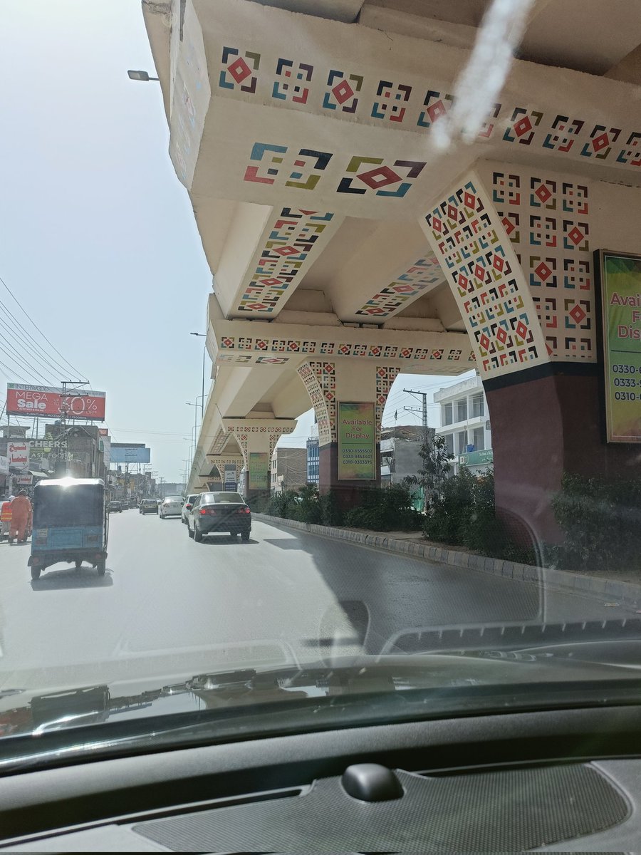 waqas_amjaad's tweet photo. پشاور BRT کے پُل۔۔۔ 
ماننا پڑے گا پشاور میری سوچ سے بڑھ کر صاف ستھرا ہے https://t.co/I3vSUY6XHa