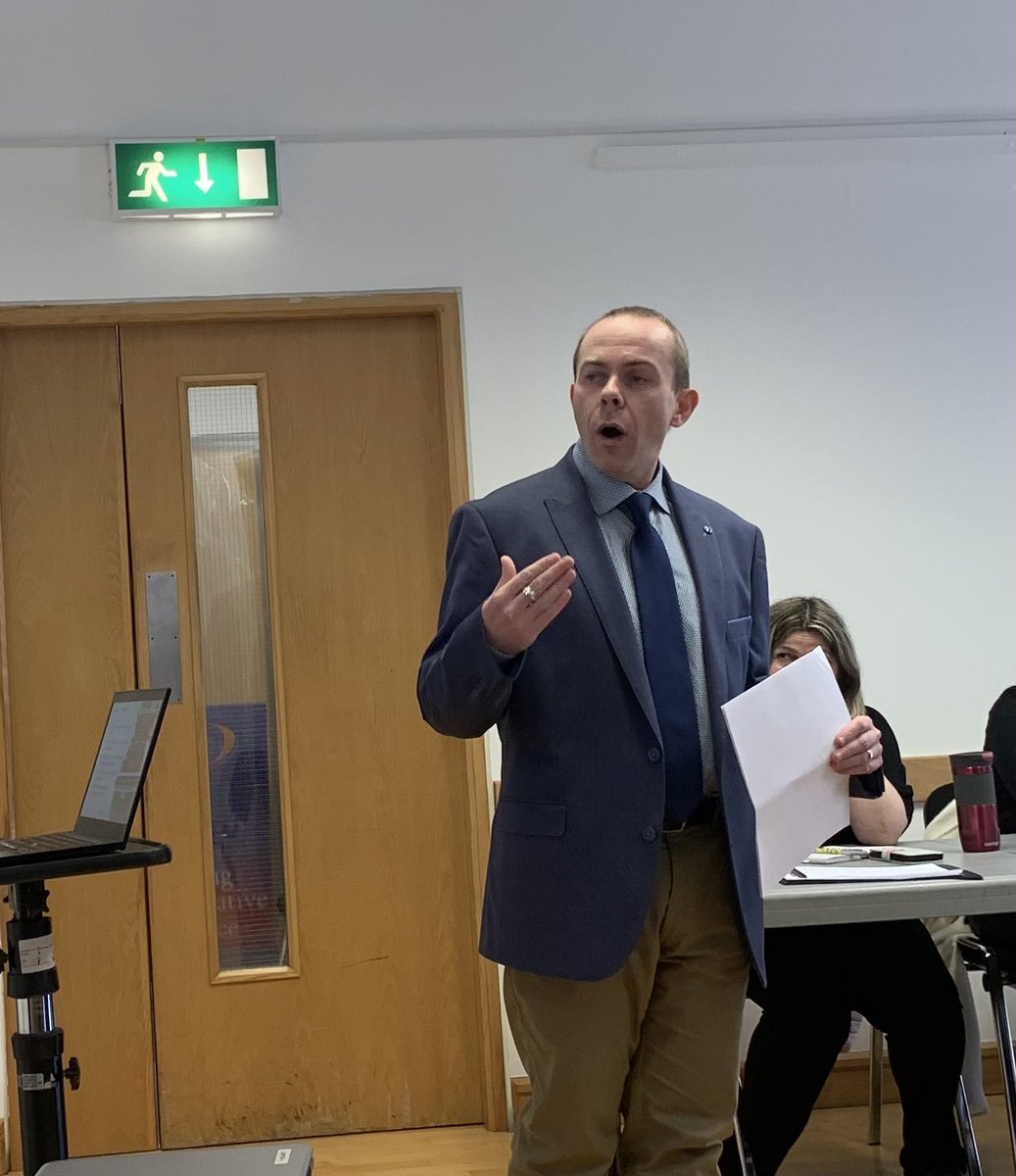 Joined by Derek West, Director Curriculum and Assessment <a href="/NCCAie/">NCCA</a> discussing the structure and function of the NCCA - a really valuable session for Bridging Programme participants <a href="/MarinoInstitute/">MIE</a>