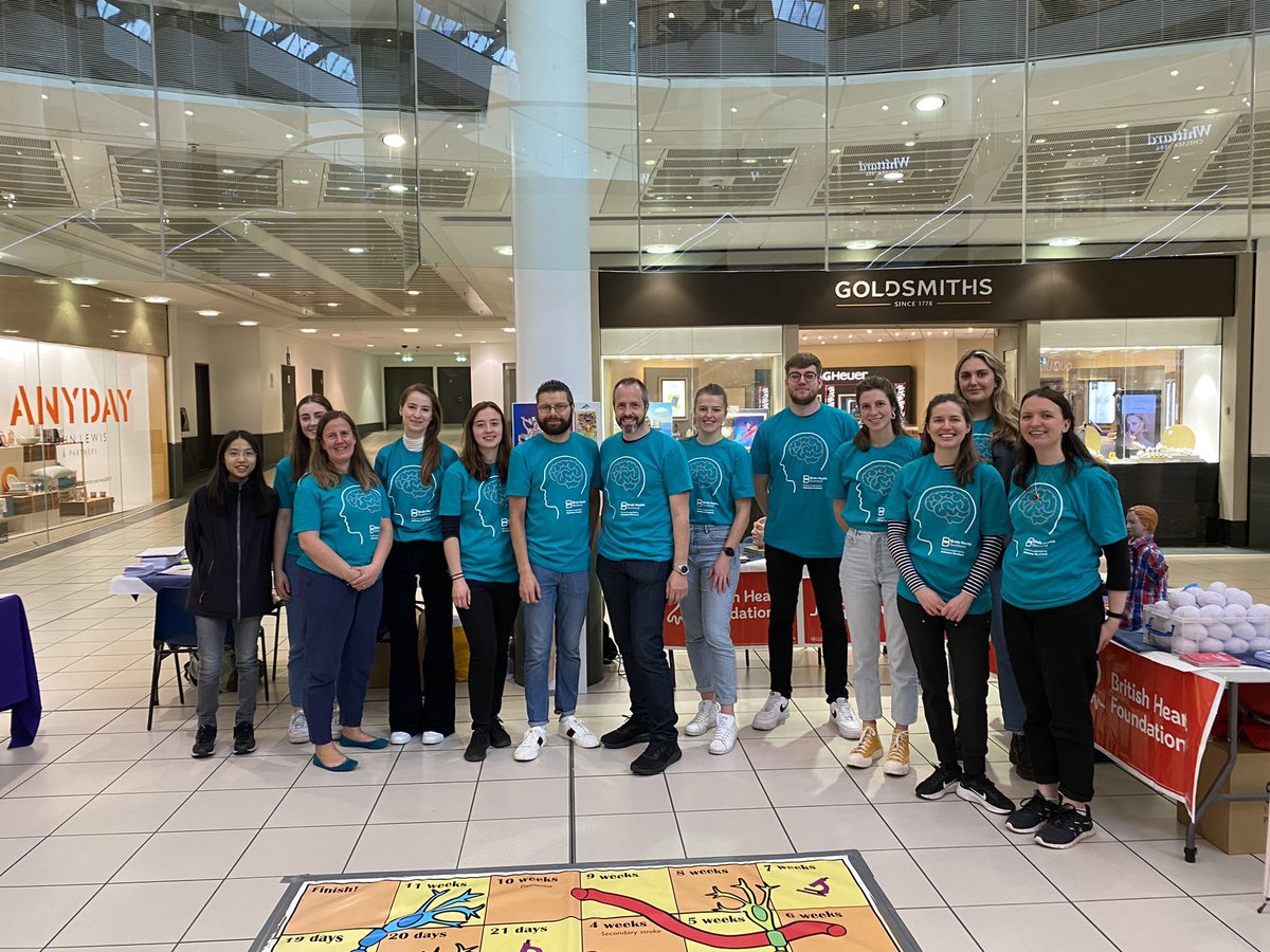 teamWorkstroke's tweet photo. We are all set up in Buchanan Galleries &amp; Central Station so please come along &amp; learn all about #brainhealth - we have loads of fun free family activities. We’ll be in the Galleries until 6pm or Central until 4pm 💪🧠🤩 https://t.co/co7IrlLWGp