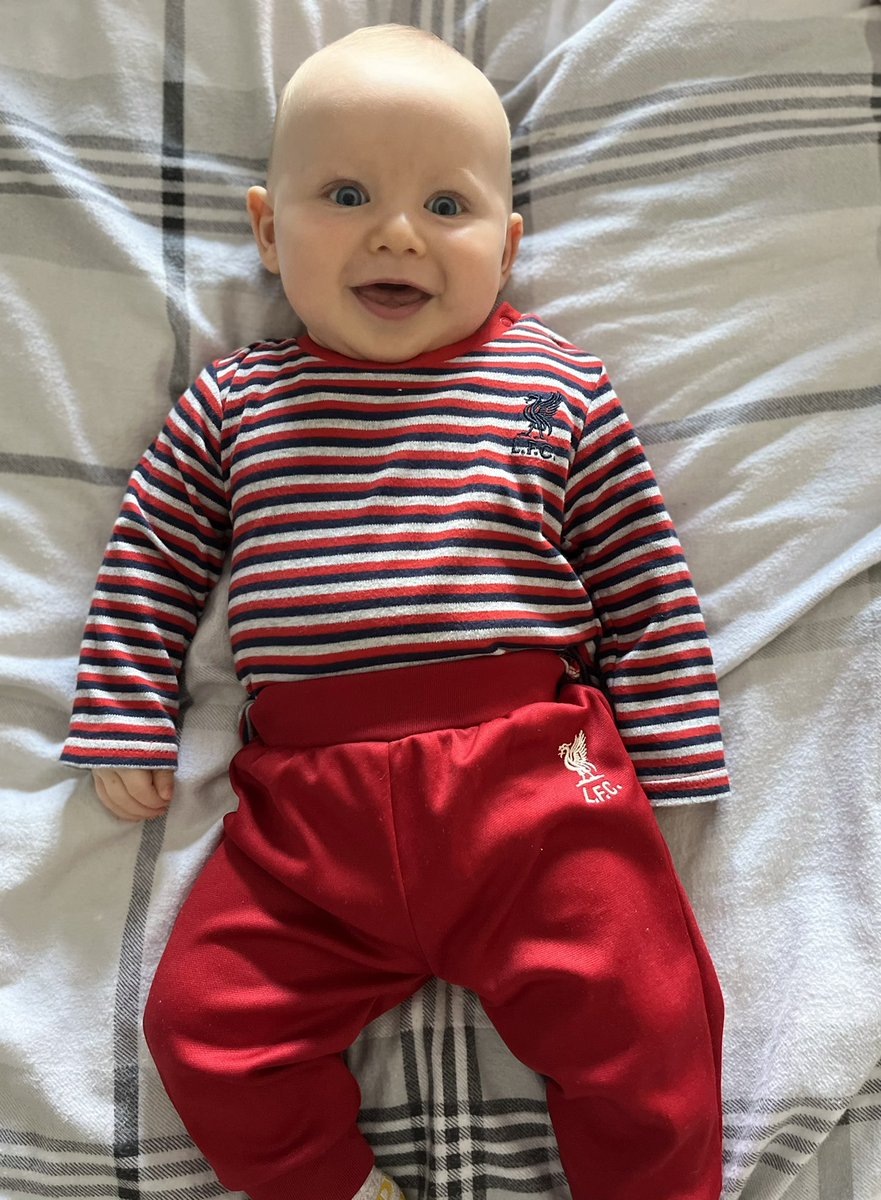 Kath_McCready's tweet photo. Come on you reds ❤️ @LFC Win lose or draw I’m so proud to be a red 👌🏼👏🏼🤞🏼🥰 https://t.co/kanAiHMRPR