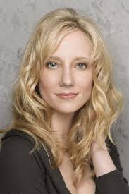 25/05 Happy Birthday! Anne heche (53)      