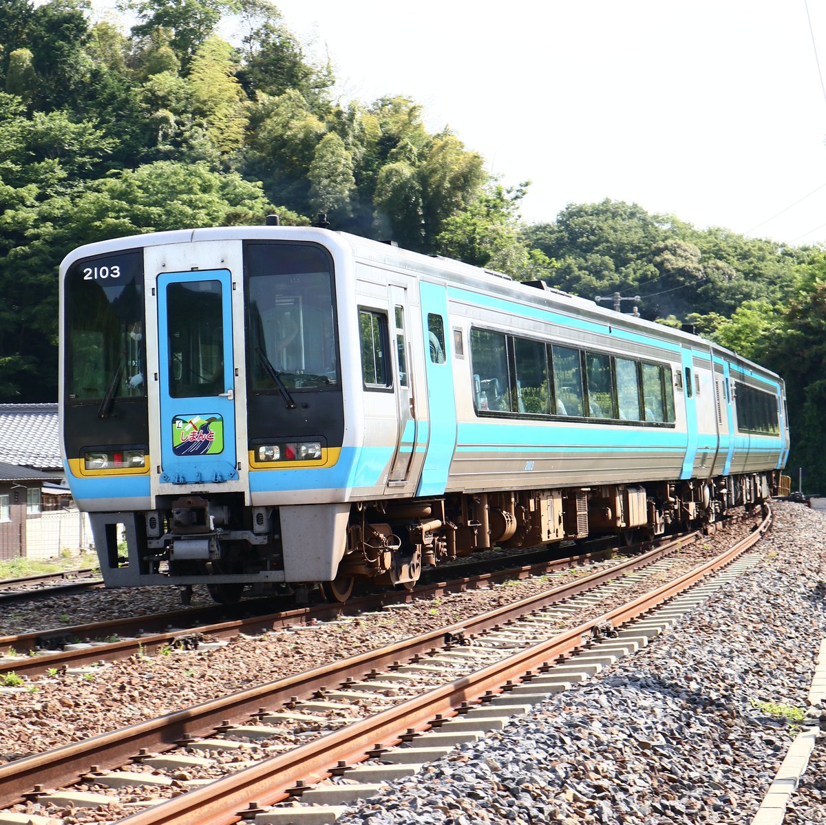 sakurarester's tweet image. #Remember2000 しまんと編
しまんと51号（あしずりでありいしづち25号）讃岐財田駅