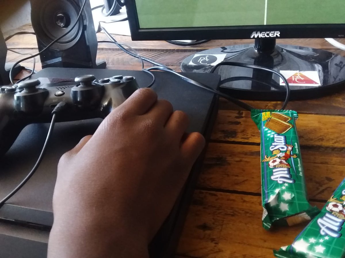 CafeLaMonice's tweet photo. It's Saturday , meaning much more Fifa games and more fun from @buttonmashza , featuring young champions from ekasi hosted @HouseMwari #PlayStation #Xbox @Xbox @EASPORTSFIFA @Sony 🎮 🥅 🏑 ♟ ⚾️ 🥋 https://t.co/7HU3c7szMV https://t.co/0AMbDuw0wv