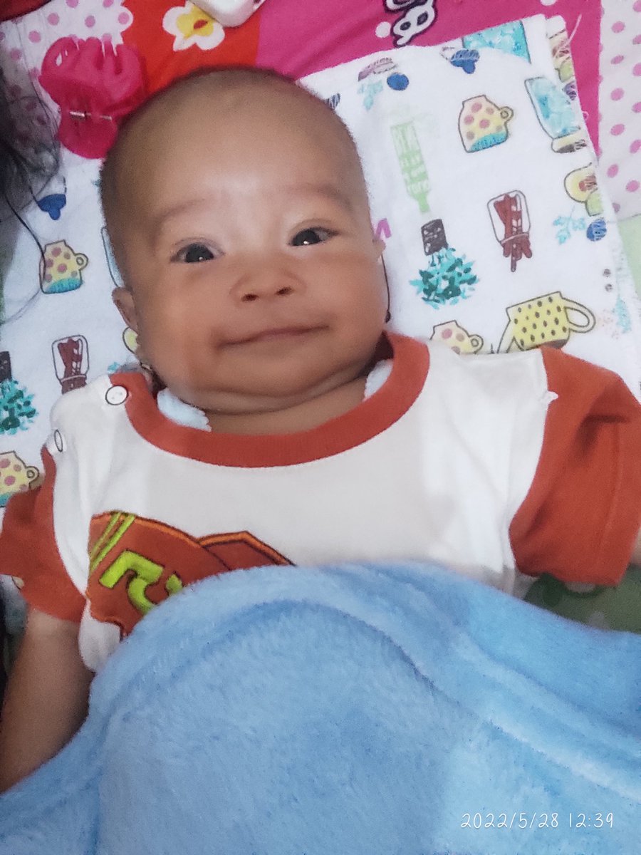 🥰 Yusuf Alwi Al Ghaffar 🥰
Sehat terus jagoan bubun🥰 makin bertambah berat badannya, makin berkembang juga pertumbuhannya ya ❤💕💕  waktu ga terasa yaa 😊