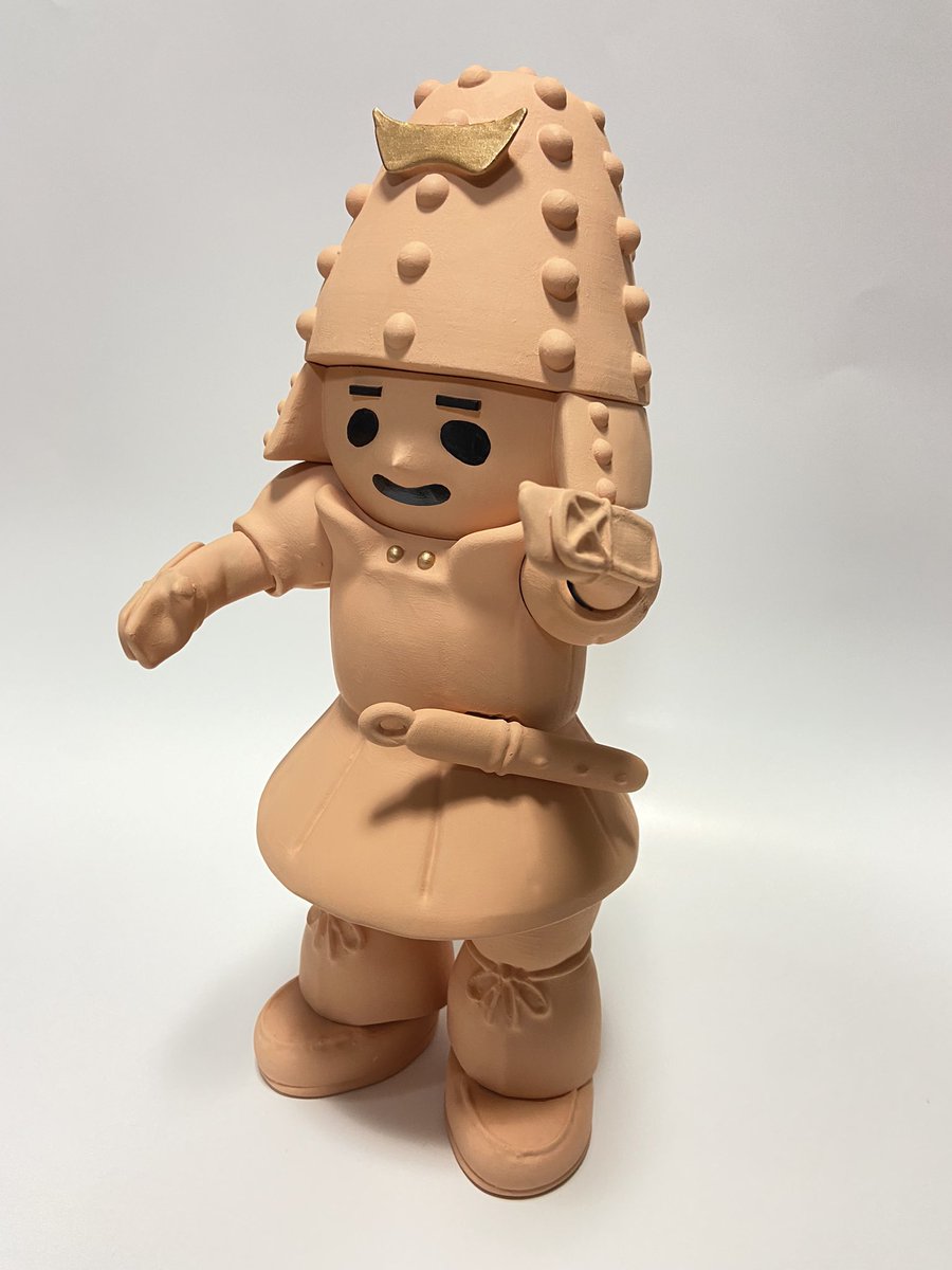 ystk_pan's tweet photo. 一番大きい1/6王子塗りました。
ほぼ素焼きのテラコッタ笑 https://t.co/sOVrXGDxeg