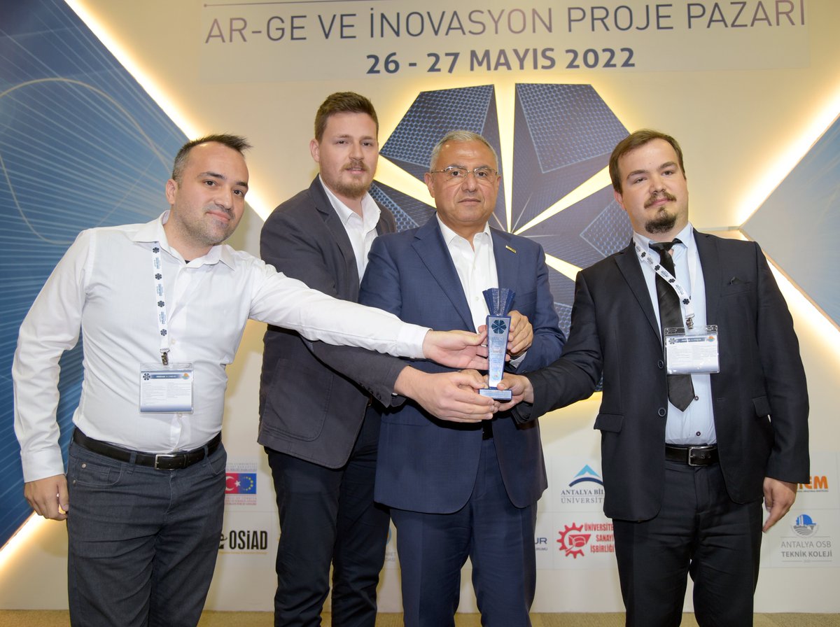 AntalyaOSB's tweet image. Antalya OSB Ar-Ge &amp;amp; İnovasyon Proje Pazarı 2022 Etkinliği ENERJİ, MAKİNE, ELEKTRİK-ELEKTRONİK, İNŞAAT, YAZILIM, BİLİŞİM, YAPAY ZEKA kategorisi
🥉ÜÇÜNCÜSÜ Volkan TUTAY
🥈İKİNCİSİ Arif Sercan EREZ
🥇BİRİNCİSİ Zahra R. NAVAZİ
Dereceye giren projeleri ve bilim insanlarımızı kutlarız.