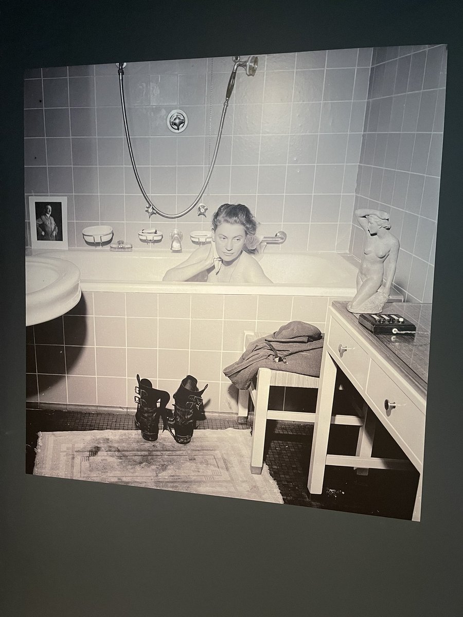 yearsofreading's tweet photo. I’ve just spent some time at the #PostWarModern Exhibition at the @BarbicanCentre and it’s absolutely amazing.
I’ve learnt a lot, and have discovered so many new artists and photographers - #ShirleyBaker #JeanCooke #EvaFrankfurther #LeeMiller #RogerMayne to start..
I loved it. https://t.co/ktYXWxJoY5