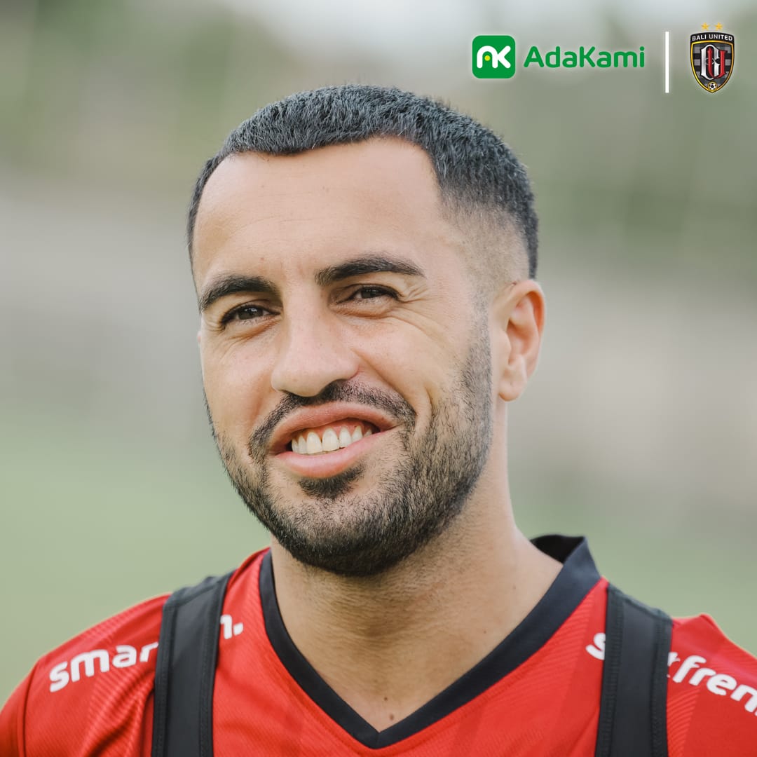 BaliUtd's tweet photo. Saatnya kembalikan kondisi fisik 😎💪

Supported by @adakamiofficial

_
#AdaKamixBaliUnited #BaliUnited #IndomieJagonyaSoto #BaliUnited #Back2Back #Champions #JuaraLiga120212022 #OutS7anding #BeyondFootball #YouStandForUs #WeStandForYou #WeAreBaliUnited https://t.co/GoTffeRJLw