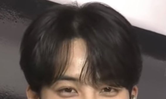 shotanihan's tweet photo. jeonghan’s eyes and smile appreciation tweet https://t.co/jvOQItEZWG