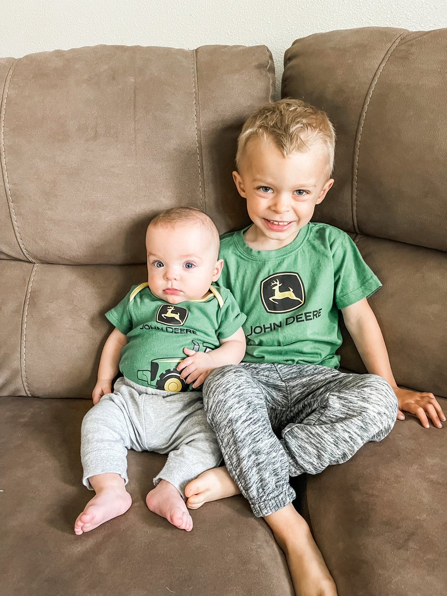 lex_disher's tweet photo. 💚💛🌾🚜 https://t.co/44vV8LKLNo
