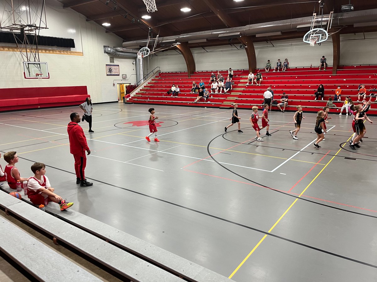 Watching <a href="/BSM_Basketball/">BSM Basketball</a> 3rd grade squad (Most attend Holy Name) put in work…They may shoot better than our high school squad!!! 3 point specialist everywhere