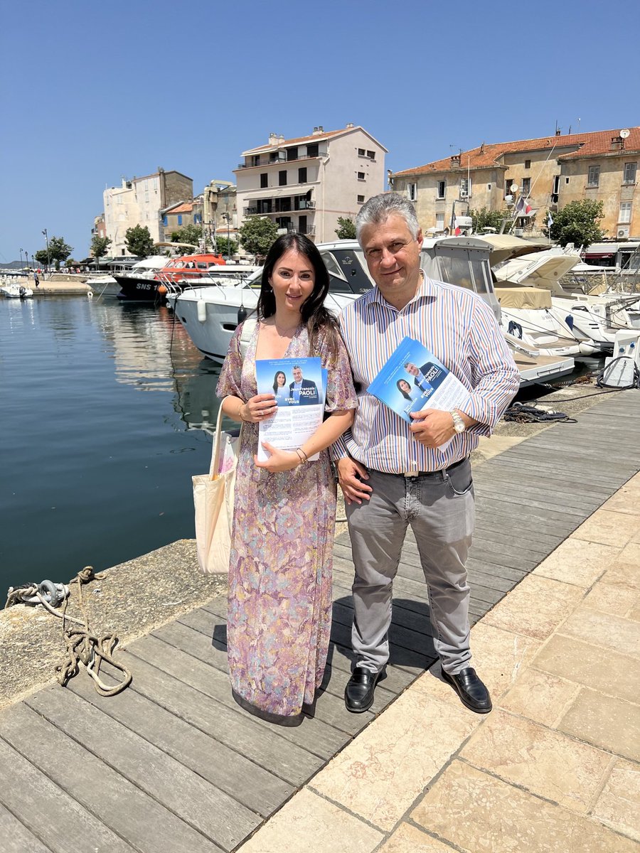 Avecvous1circo's tweet photo. [ Rencontre 🤝]
Nous étions aujourd’hui à la rencontre des commerçants à Saint-Florent !
#avecvous #avecvous2022 #election2022 #legislative #legislatives #hautecorse #corse #saintflorent @paolijeanfrano1 https://t.co/cAmVZ1DdMb