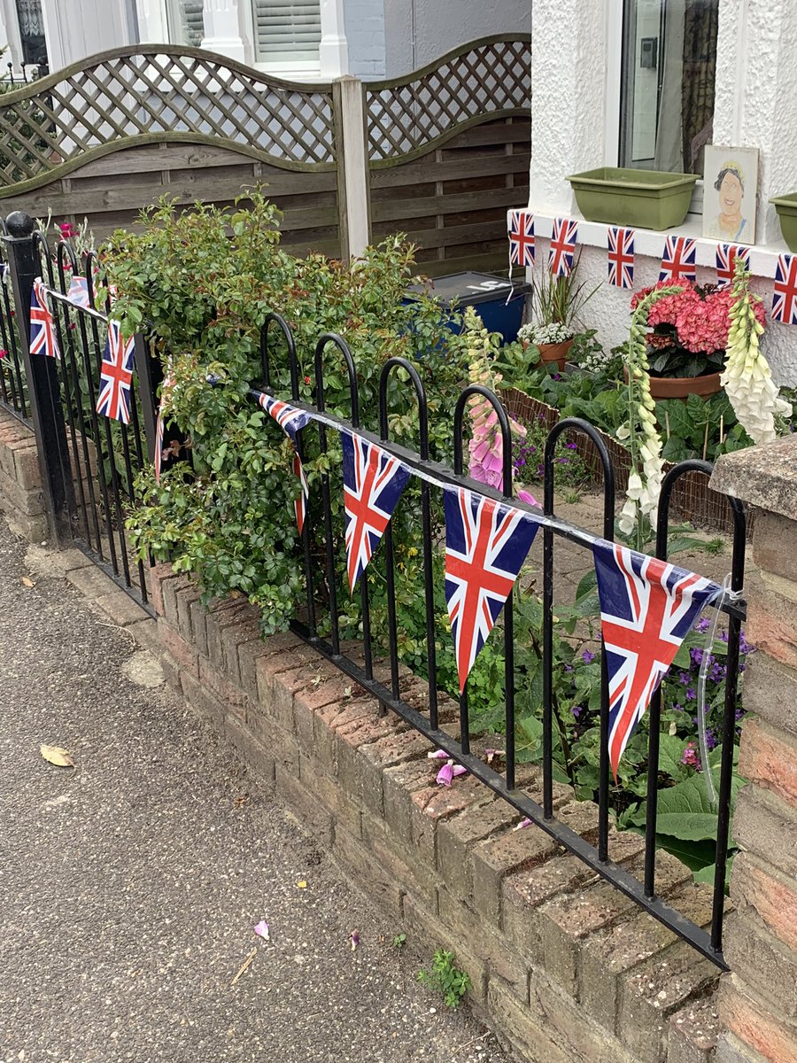 Lots of flags and bunting appearing now for the Queen’s jubilee. You could say, “people are literally jacking up everywhere”