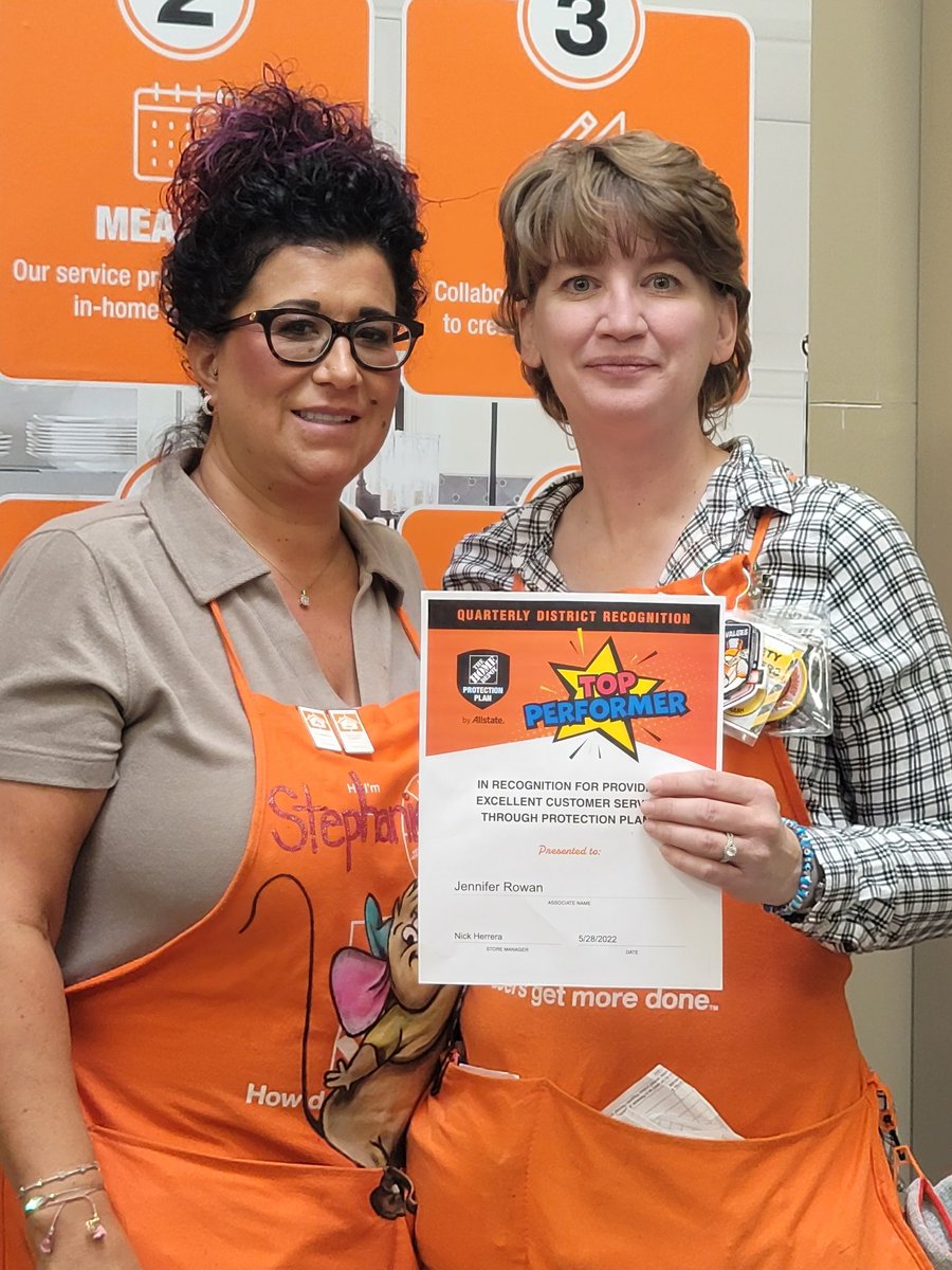 My appliance specialist Jennifer made top performer for district for the quarter for HDPP...great job!!!