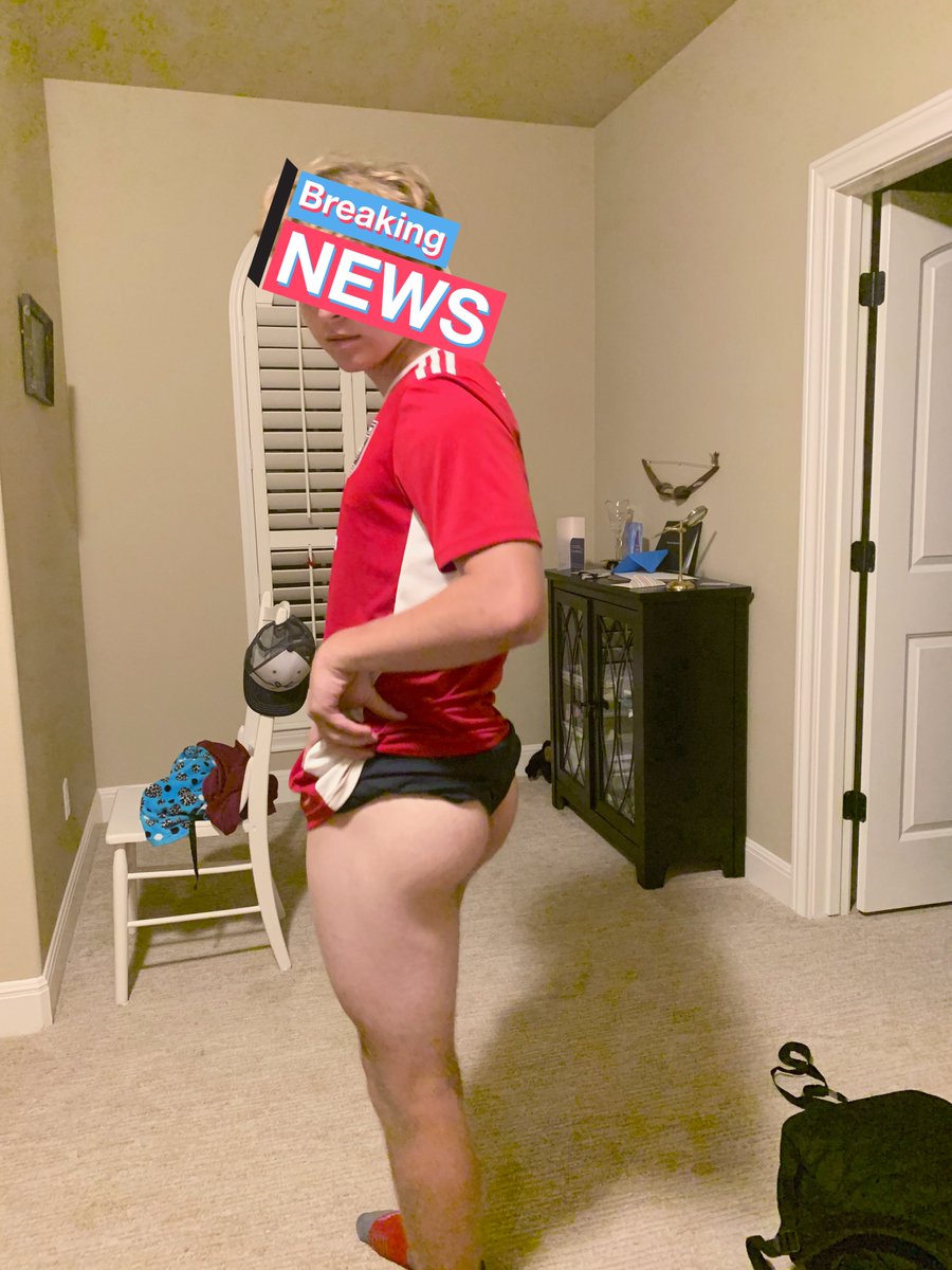 GrahamH69987960's tweet photo. Happy Saturday 🎉 come $pend ur day with me 😏 #ContentCreator #content #Saturday #newcollection #ShareTheConfidence #sendm #message #getintouch #ganjamannn https://t.co/6ZSN4A3IQD