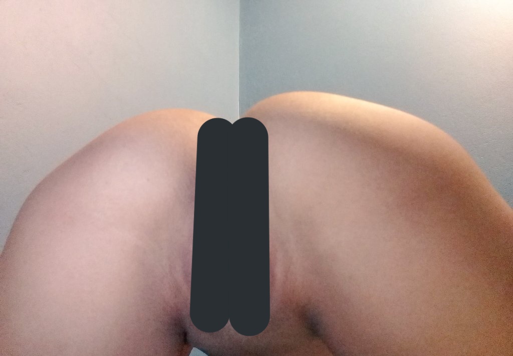 naminjik's tweet photo. 100 rt y subo la foto sin censura 💦 https://t.co/E8yN96rWOF