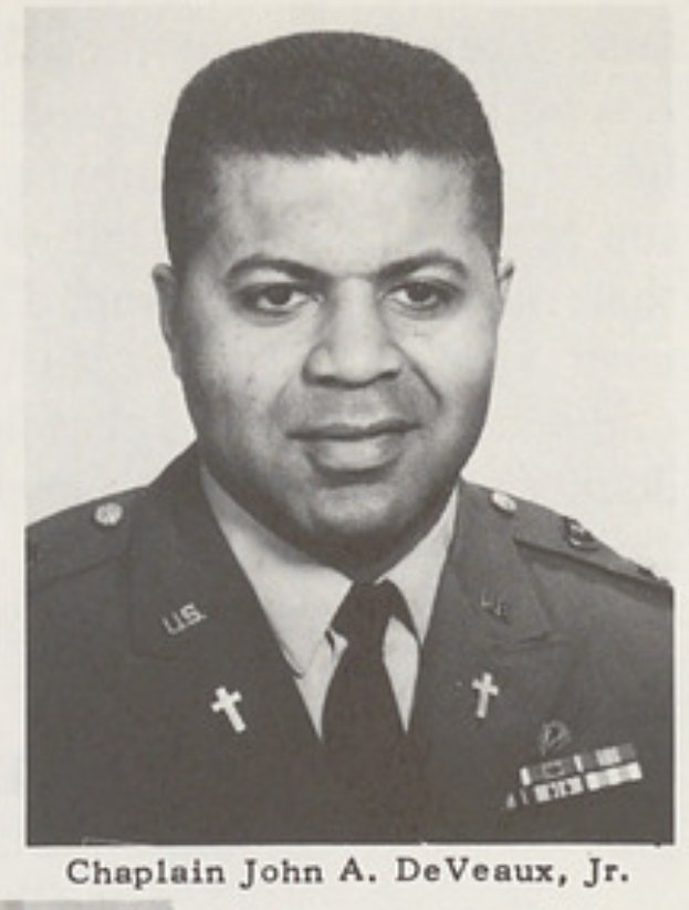 Happy Veterans Day
Thank you Grandpa and Pop
John DeVeaux Sr. and John DeVeaux Jr.
#Army #Armychaplains #ktlatalktous #doublevictory #FatherAndSon #colonels