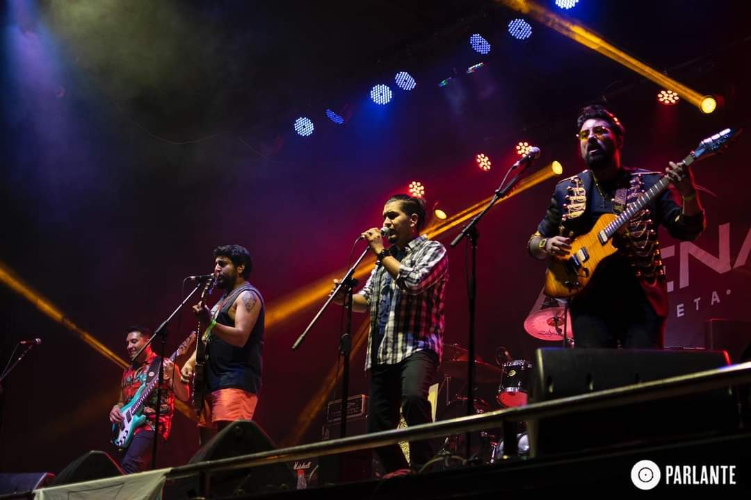 monkey_chile (@monkey_chile) on Twitter photo Infinitas Gracias a tod@s!
Fue un evento increíble :)
Agradecimientos especiales a <a href="/mutepunk/">Margarita Victoriano</a> <a href="/cronosdebemorir/">Cronos Debe Morir</a> <a href="/montoyas/">Montoyas</a>.oficial @sinremediobanda por brindarnos un show memorable.
Nos vemos prontito... Infinitas Gracias a tod@s!
Fue un evento increíble :)
Agradecimientos especiales a <a href="/mutepunk/">Margarita Victoriano</a> <a href="/cronosdebemorir/">Cronos Debe Morir</a> <a href="/montoyas/">Montoyas</a>.oficial @sinremediobanda por brindarnos un show memorable.
Nos vemos prontito...