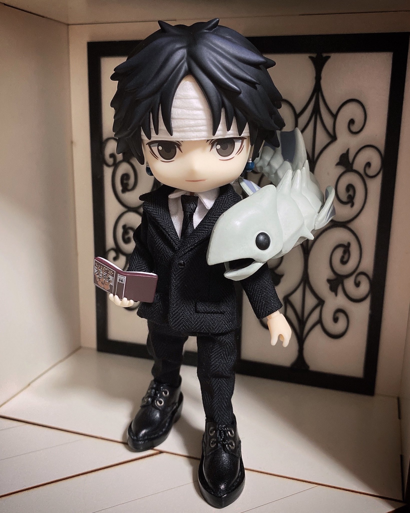 クロロ　ねんどろいど　黒スーツ せり on X: 