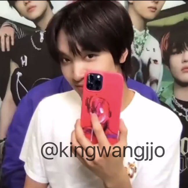 hoowri's tweet photo. ♡ʜᴀᴘᴘʏ ʜᴀᴇᴄʜᴀɴ ᴅᴀʏ♡

해찬이의 23번째 생일 기념 #RT 이벤트
추첨 1분께 해찬이 폰케이스 ‘미소 케이스’ 보내드려요

해찬이를 사랑하는 분들이라면 모두 참여 가능
당발은 해찬날

해찬이 생일 많이 많이 축하해주세요❤️ https://t.co/e3J1uE9yae