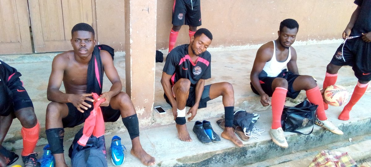 AbuesiFc's tweet photo. AJAX FC (HOME TEAM) did not report for the match. We (YOUNG SHALL GROW FC) reported for both Pre - match and kickoff so the referees called off the match. https://t.co/B18cmlL33E