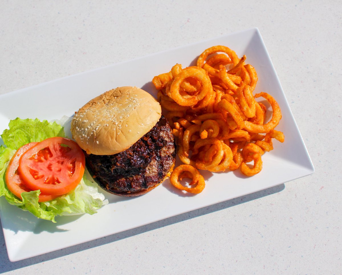 Gallowaydining's tweet photo. Try any of our DELICIOUS burgers here at Galloway Casual Dining 🙌 https://t.co/wSiOfwJsyb