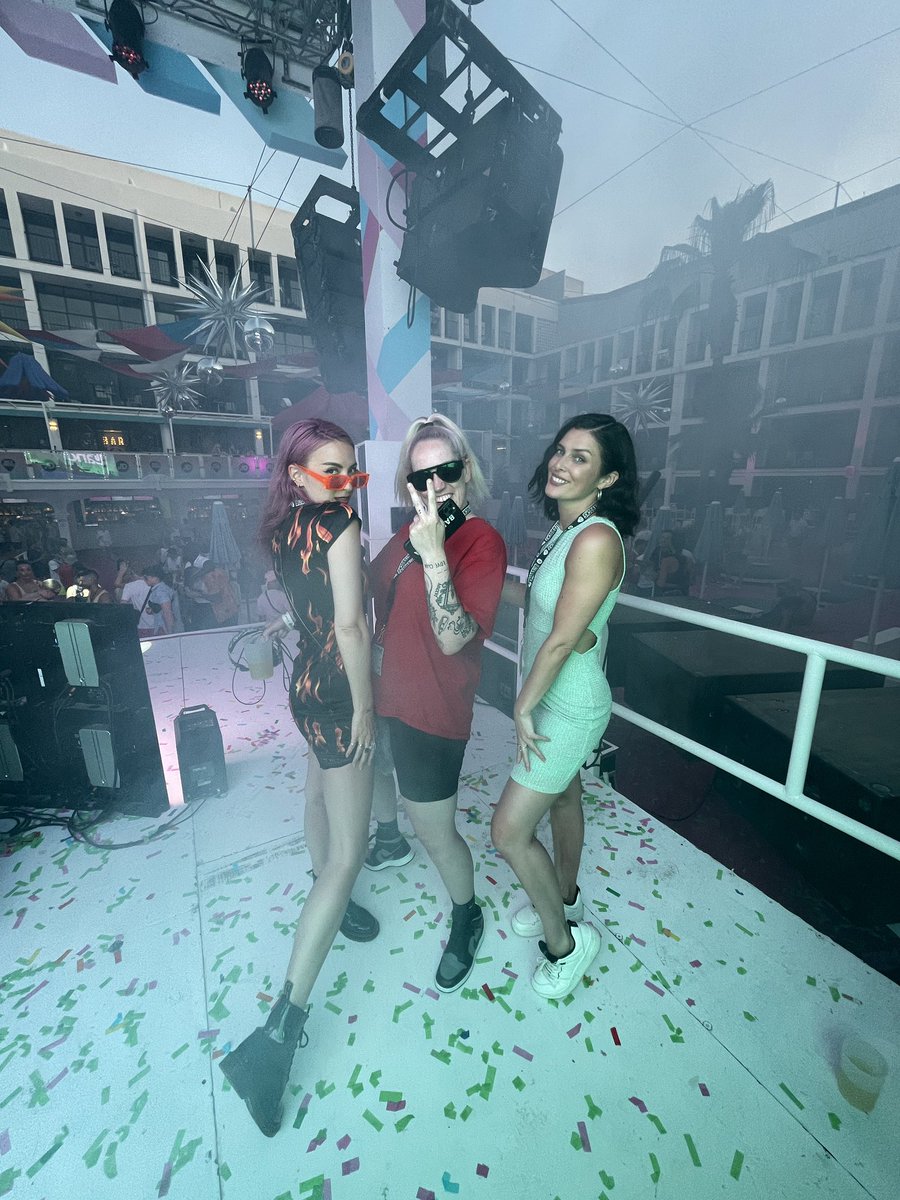 jessbaysdj's tweet photo. Insane opening party for @CuckooLandIbiza at @ibizarocks! 💜 We’re back every Friday until the end of September! So get your assssss’s out to the island! ✈️💋 https://t.co/lCh8eXaf5e