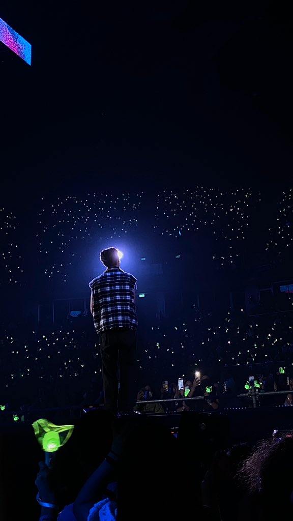 nnyoune's tweet photo. หนูรักพี่มาร์ค🥺😭😭😭

#PULLUPwithMarkTuan_Day2 https://t.co/FMfUF8bCLm