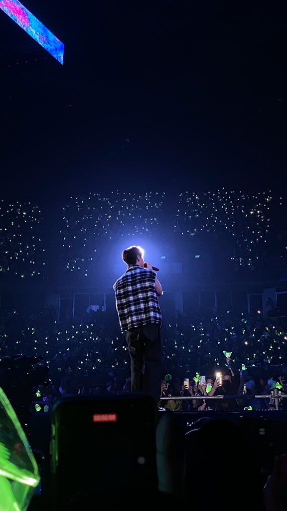 nnyoune's tweet photo. หนูรักพี่มาร์ค🥺😭😭😭

#PULLUPwithMarkTuan_Day2 https://t.co/FMfUF8bCLm