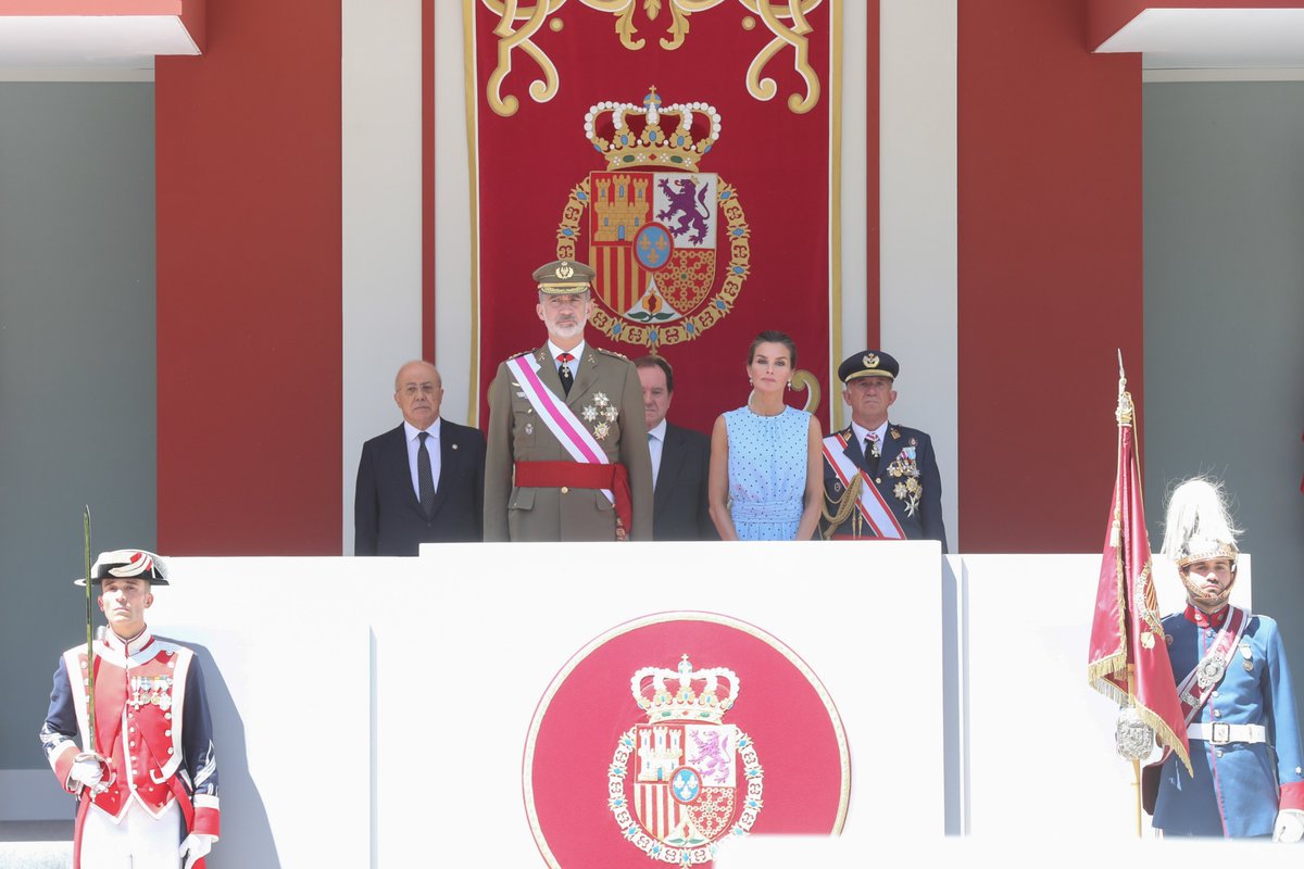 CasaReal tweet picture