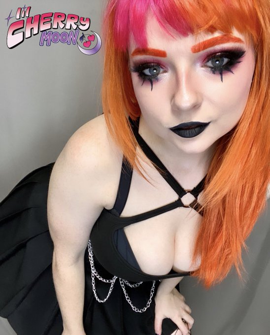 #redheadsarehot https://t.co/zmOrv7g3lC<a href="/tag/redheadsarehot"class="tags">#redheadsarehot</a>