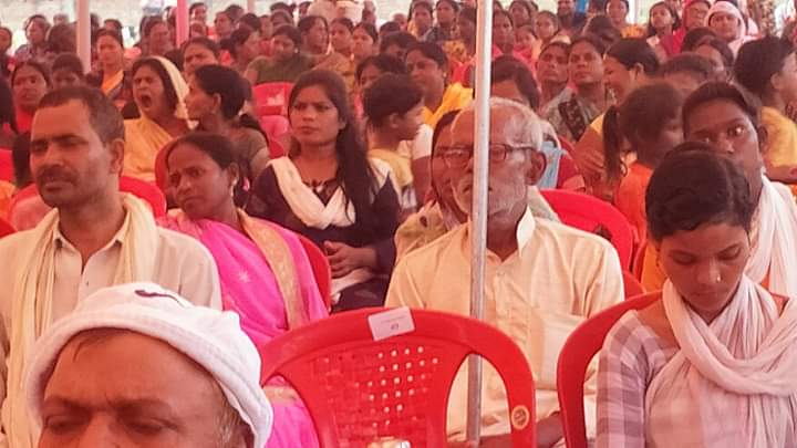#राष्ट्रीय_परिवर्तन_मोर्चा
      भारत मुक्ति मोर्चा एवं बहुजन क्रांति मोर्चा 
महानायक/ महानायिकाओं की सामूहिक जयंती 
राज्य स्तरीय महारैली, बिहार,दानापुर, पटना में मूलनिवासी बहुजन समाज के धमाकेदार उपस्थित के साथ कार्यक्रम शुरू हुआ। 
#अध्यक्षता : #मा_वामन_मेश्राम_साहब