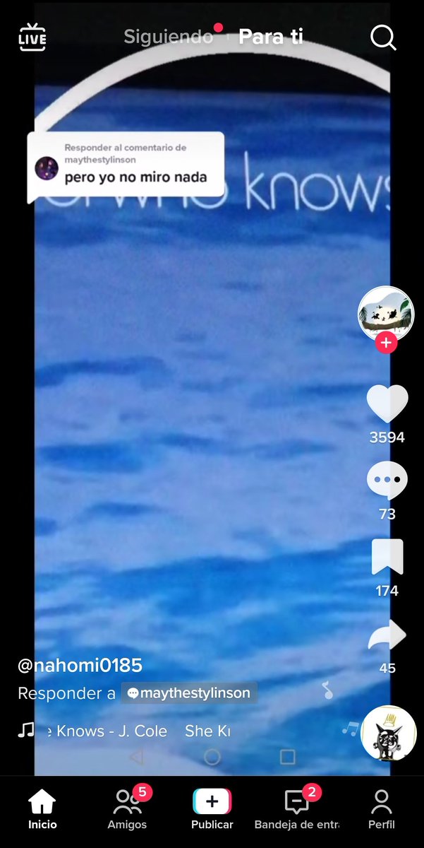 laqueendemicasa's tweet photo. wtf pero que cojones las pasa https://t.co/ZbsthxJ6CC