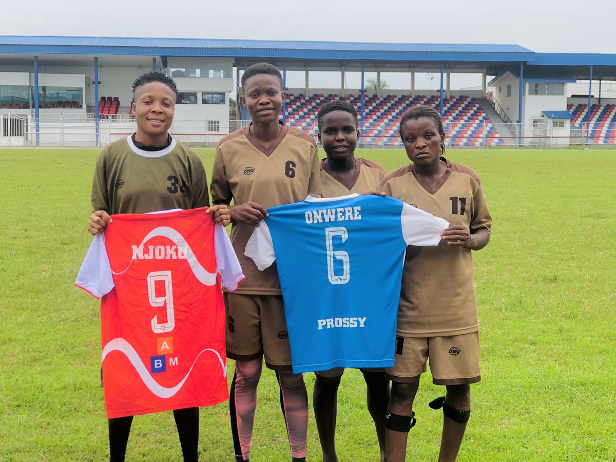 HeartlandQueens's tweet photo. HEARTLAND QUEENS FOOTBALL CLUB OF OWERRI 

The players, coaches and management  of Heartland Queens FC did a mini unveiling of their new home and away jerseys on Friday, May 27, 2022, at the mainbowl of Dan Anyiam Stadium, Owerri, Imo state.

They are preparing to compete in the https://t.co/i94IchcxNr