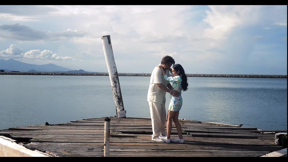 msfrancinediaz's tweet photo. sakit naman no'n 😭 congrats, @francinecarreld and @zacktabudlo!

#ZackxFrancineMyAYA https://t.co/gKRqQFLNA9