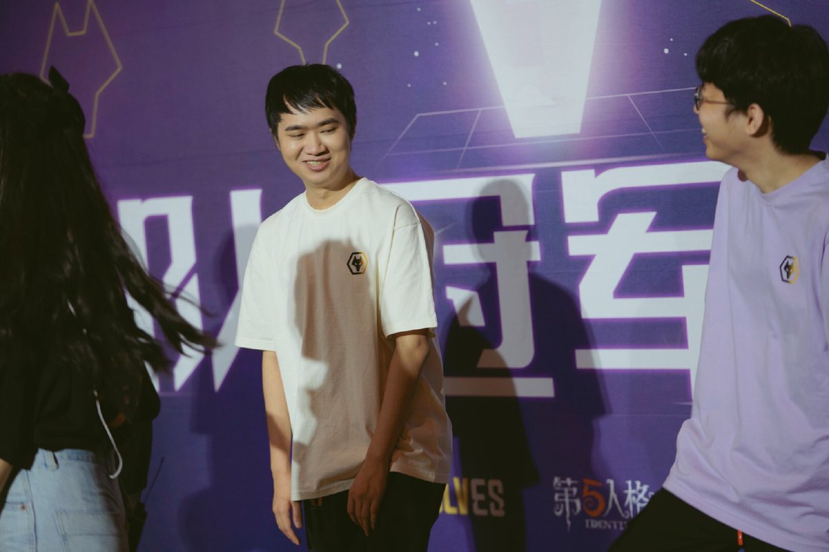 WolvesIDV_ThFan's tweet photo. รูปบรรยากาศจากสโมสรค่ะ
#Wolves_COA5CPN #Wolves_OP https://t.co/xJqfKQ6GFJ